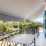 Nikolas Stoupa Apartment *
