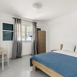 Apartment Nikolas Stoupa *