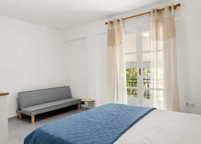 Apartment Nikolas Stoupa